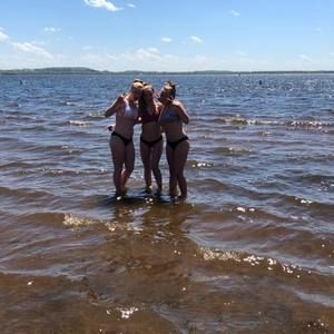 Meet your Posher, Ally